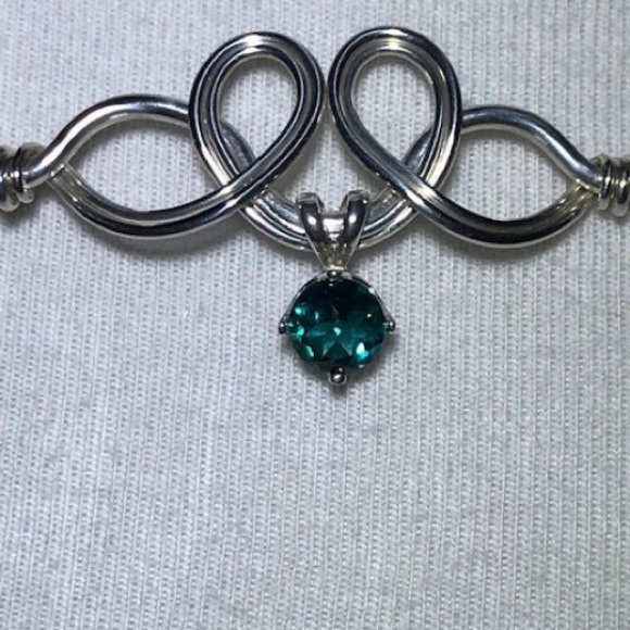 Green Topaz Sterling Silver Necklace- The Pixie Dust - Picture 4 of 8